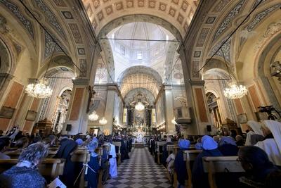 FRANCE - POPE FRANCIS DELIVES HIS MESSAGE INSIDE THE CATHEDRAL OF OUR LADY OF THE ASSUMPTION OF  AJACCIO ON THE OCCASION OF HIS ONE-DAY VISIT IN THE FRENCH ISLAND OF CORSICA  - 2024/12/15-stock-photo