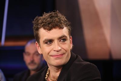 Enrique Fi? zu Gast in der NDR Talk Show, Fototermin am 13.12.2024 im Fernsehstudio Hamburg Lokstedt vor der Sendung im-stock-foto