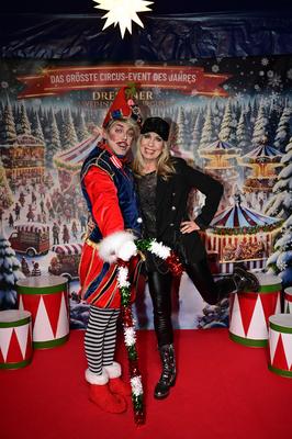 Petra Zieger bei der Premiere des 27. Dresdner Weihnachts-Circus an der Washingtonstra?e. Dresden, 13.12.2024 Sachsen Ge-stock-foto