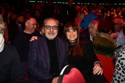Wolfgang Stumph und Christine Stumph bei der Premiere des 27. Dresdner Weihnachts-Circus an der Washingtonstra?e. Dresde-stock-foto