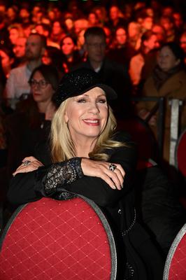 Petra Zieger bei der Premiere des 27. Dresdner Weihnachts-Circus an der Washingtonstra?e. Dresden, 13.12.2024 Sachsen Ge-stock-foto
