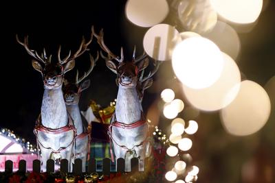 Weihnachtsmarkt auf dem Rudolfplatz-stock-foto