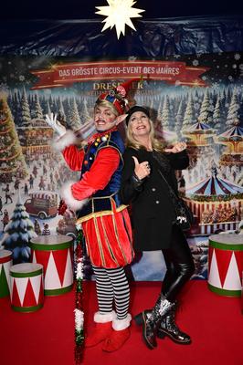 Petra Zieger bei der Premiere des 27. Dresdner Weihnachts-Circus an der Washingtonstra?e. Dresden, 13.12.2024 Sachsen Ge-stock-foto