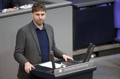 Stefan Gelbhaar in der 89. Sitzung des Deutschen Bundestages im Reichstagsgebäude. Berlin, 03.03.2023 *** Stefan Gelbhaa-stock-photo