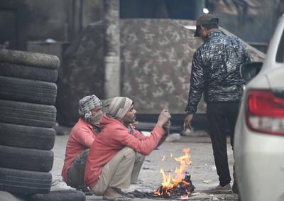 Delhi-NCR Shivers In Cold Winter, Temperature To Dip Further In Coming Week-stock-photo