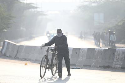 Delhi-NCR Shivers In Cold Winter, Temperature To Dip Further In Coming Week-stock-photo
