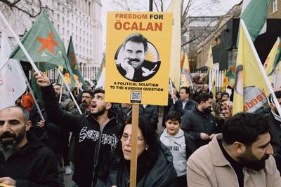 Protest in solidarity with Rojava in London-stock-foto