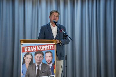 Meitingen, Bavaria, Germany - August 3, 2024: Maximilian Krah, politician of the AfD - Alternative for Germany, visiting-stock-foto