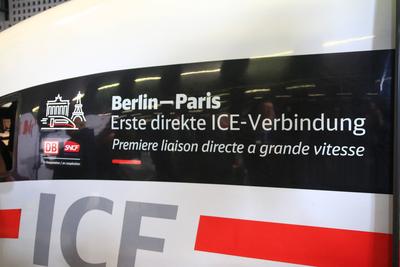 Neue Direktverbindung Berlin-Paris mit dem ICE-stock-foto