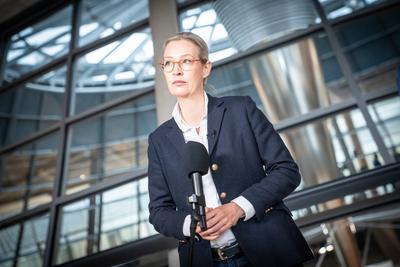 Deutscher Bundestag am Tag der Vertrauensfrage im Dezember 2024 ?-stock-foto