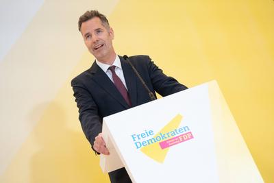 Deutscher Bundestag am Tag der Vertrauensfrage im Dezember 2024 ?-stock-foto