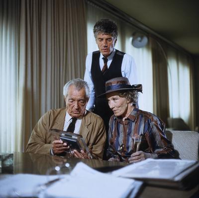 Jakob und Adele, Fernsehserie, Deutschland 1981 - 1989, Folge: Eine sehr pers?nliche Angelegenheit , Darsteller: Carl He-stock-foto