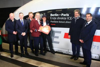 Neue Direktverbindung Berlin-Paris mit dem ICE-stock-foto