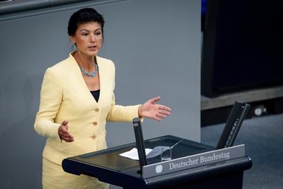Deutscher Bundestag, 169. Plenarsitzung Dr. Sahra Wagenknecht (BSW) im Portrait bei ihrer Rede zum Tagesordnungspunkt 75-stock-photo