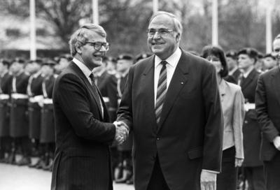 Deutschland, Bonn, 11.03.1991 Archiv-Nr.: 26-03-22 Deutsch-britische Konsultationen Foto: Bundeskanzler Helmut Kohl und-stock-foto