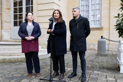 Meeting between French Prime Minister and political leaders-stock-photo