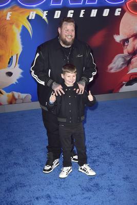 Jelly Roll mit Sohn Noah Buddy DeFord-stock-foto