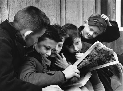 Comic strip fashion. France, 1956.-stock-foto