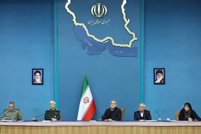 Iranian President Masoud Pezeshkian attends a meeting on housing for the Iranian armed forces-stock-foto
