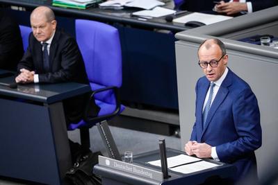 75. Bundestagssitzung und Debatte Aktuell,14.12.2022 Berlin, Friedrich Merz von der Partei CDU/CSU im Portrait bei seine-stock-photo