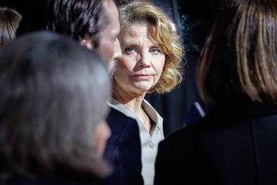 17.12.2024. Essen. Kino-Premiere in der Essener Lichtburg. FESTE & FREUNDE – EIN HOCH AUF UNS! Hier: Annette Frier. Esse-stock-photo