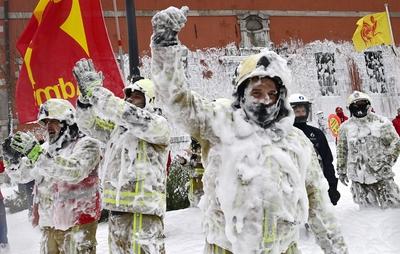 Walloon Public Service Unions Demonstrate-stock-foto