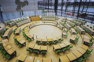 Wahl des Ministerpraesidenten im Saechsischen Landtag-stock-foto