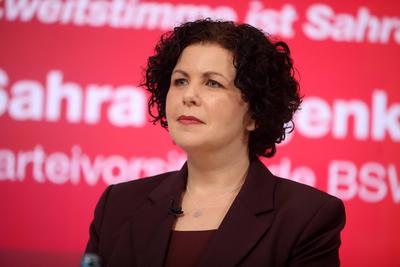 Vorstellung der Kampagne zur Bundestagswahl mit Sahra Wagenknecht-stock-foto