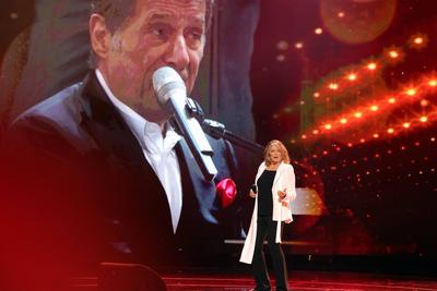 Udo J?rgens Forever - Die Show zu seinem 90. Geburtstag-stock-foto