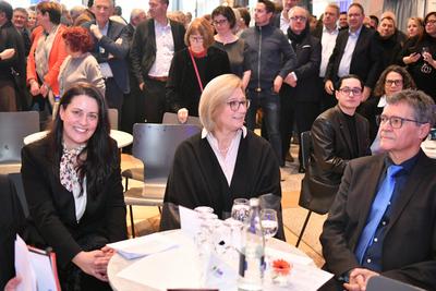Amtswechsel im Regionalverband-stock-foto