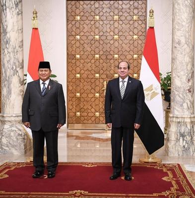 Egyptian President Abdel Fattah El-Sisi receives Indonesian President Prabowo Subianto-stock-foto