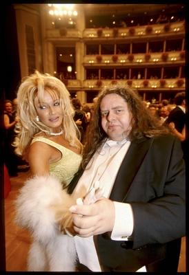 1997: Nette Leit am Ball der Bälle¦. Fotos: Leopold NEKULA / VIENNAREPORT e. U. â¬Öï¸ Wiener Opernball 1997 06. Februar-stock-foto