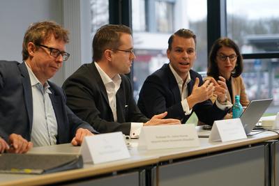19.12.2024 Gross-Gerau: Vorstellung des Cannabis-Modelprojekts im Kreis Gro?-Gerau-stock-photo