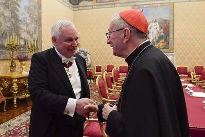 ITALY - REL - POPE FRANCIS MEETS WITH BRUNO VAN DER PLUIJM AMABASSADOR OF BELGIUM ON THE OCCASION OF THE PRESENTATION OF LETTERS OF CREDENTIALS  24/12/19-stock-foto