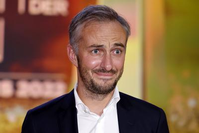 Moderator Jan B?hmermann, Preistr?ger in der Kategorie Bestes Buch Unterhaltung, bei der Verleihung des Deutschen Fernse-stock-photo