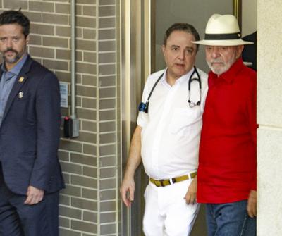 President Lula returned to the Syrian-Lebanese hospital for tests-stock-foto