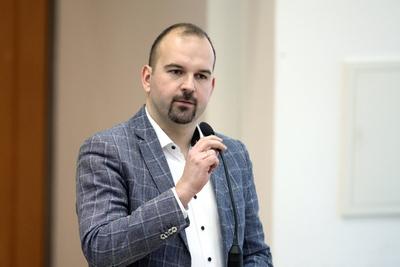 Magdeburg, Sachsen-Anhalt, Deutschland, 21.02.2024: Landtag: 59. Sitzung Landtag von Sachsen-Anhalt: Daniel Roi, AfD ***-stock-photo
