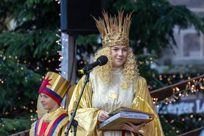 N?rnberger Christkind auf Christkindlesmarkt, N?rnberg, 19.12.2024-stock-foto