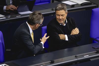 Wirtschaftsminister Habeck und Finanzminister Kukies-stock-foto