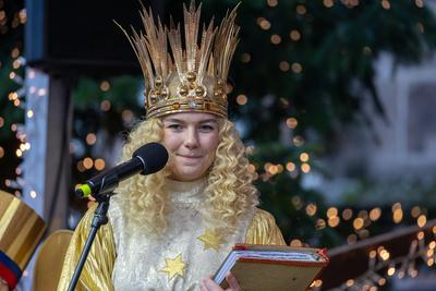 N?rnberger Christkind auf Christkindlesmarkt, N?rnberg, 19.12.2024-stock-foto