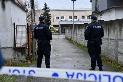 Croatia, Zagreb, 201224. Knife attack in Precko elementary school in Zagreb. A young male attacked a teacher and students with a knife. Photo: Ronald Gorsic / CROPIX Zagreb Croatia Copyright: xxRonaldxGorsicx napad_skola_precko50-201224_2-stock-foto