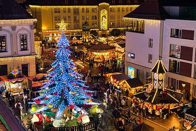 Weihnachtsmarkt 2024 in Magdeburg (Sachsen Anhalt) *** Christmas market 2024 in Magdeburg Saxony-Anhalt-stock-foto