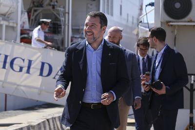 News - L™Italia dei Si 2023-2032 - Progetti e grandi opere in Italia Infrastructure and transport Minister Matteo Salvi-stock-foto