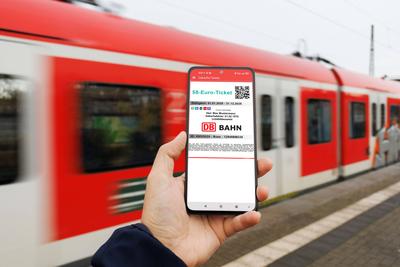 Preisanpassung auf 58 Euro beim Deutschlandticket-stock-foto