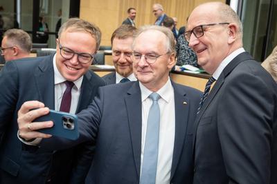 Sitzung Deutscher Bundesrat am 20. Dezember 2024 --stock-foto