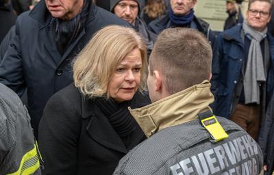 Mindestens fuenf Tote bei Anschlag auf Weihnachtsmarkt in Magdeburg-stock-foto