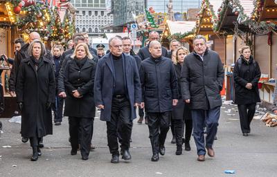 Mindestens fuenf Tote bei Anschlag auf Weihnachtsmarkt in Magdeburg-stock-foto