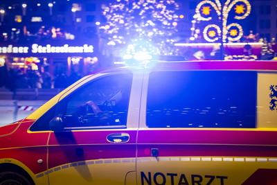 590.. Dresdner Striezelmarkt-stock-photo