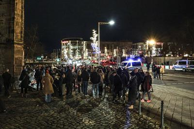 Anschlag mit Auto auf Magdeburger Weihnachtsmarkt-stock-foto