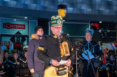 Leipzig - Schweigeminute bei Leipziger Bergparade: ?ber 550 Bergleute in der Messestadt-stock-foto